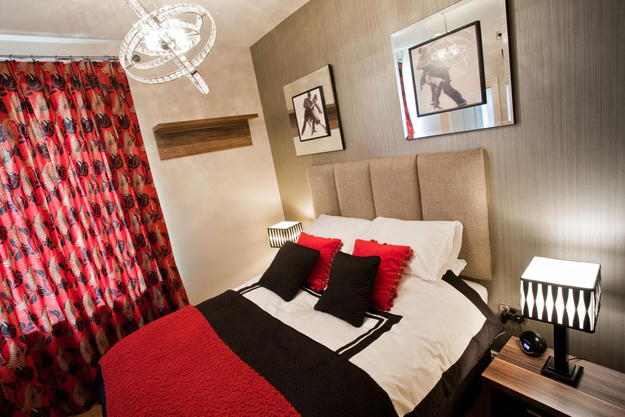 Portland Apartments Cheltenham Bagian luar foto