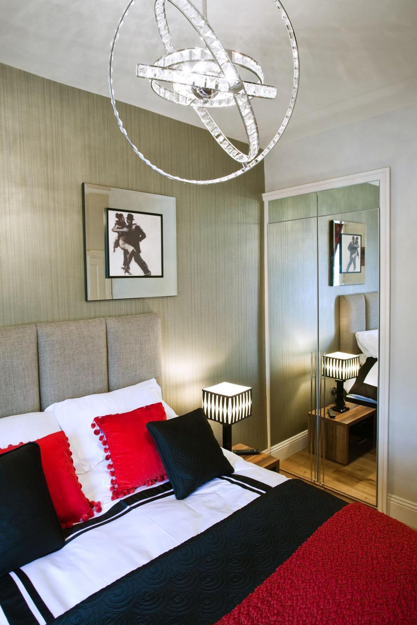 Portland Apartments Cheltenham Bagian luar foto